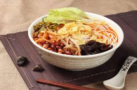 腿部增肌训练计划 练出强大的大腿肌肉