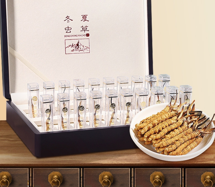 力威豹一级品质冬虫夏草4条/克 （***磨砂表面木制盒5g礼盒装）